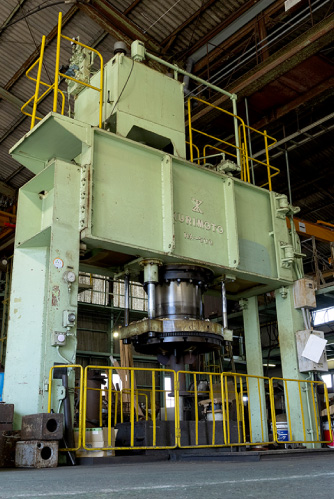 500TON プレス装置